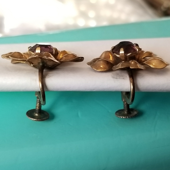Vintage Van Dell flower earrings screwback gold fill purple floral - Picture 14 of 14